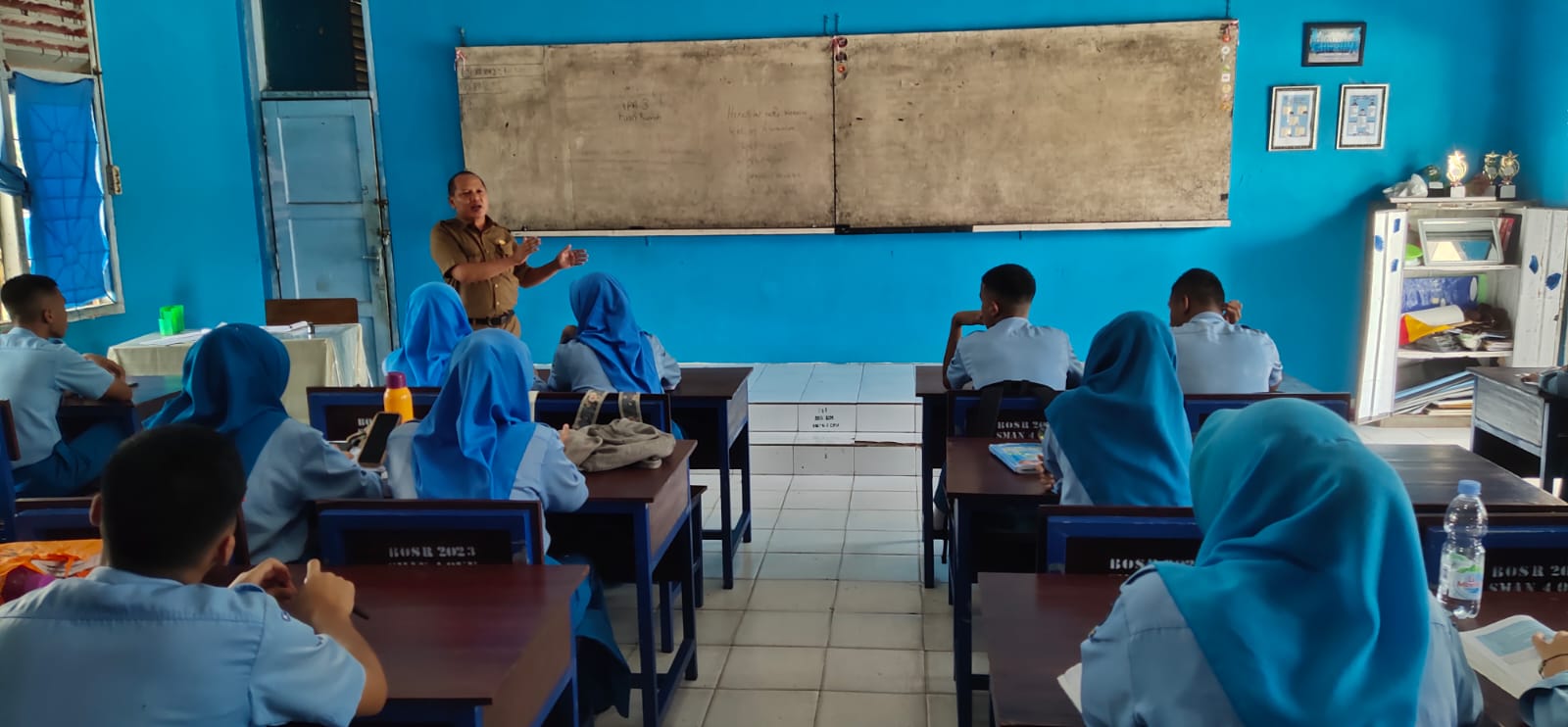 Libur Usai, Aktivitas KBM di SMA Negeri 4 OKU Kembali Dimulai