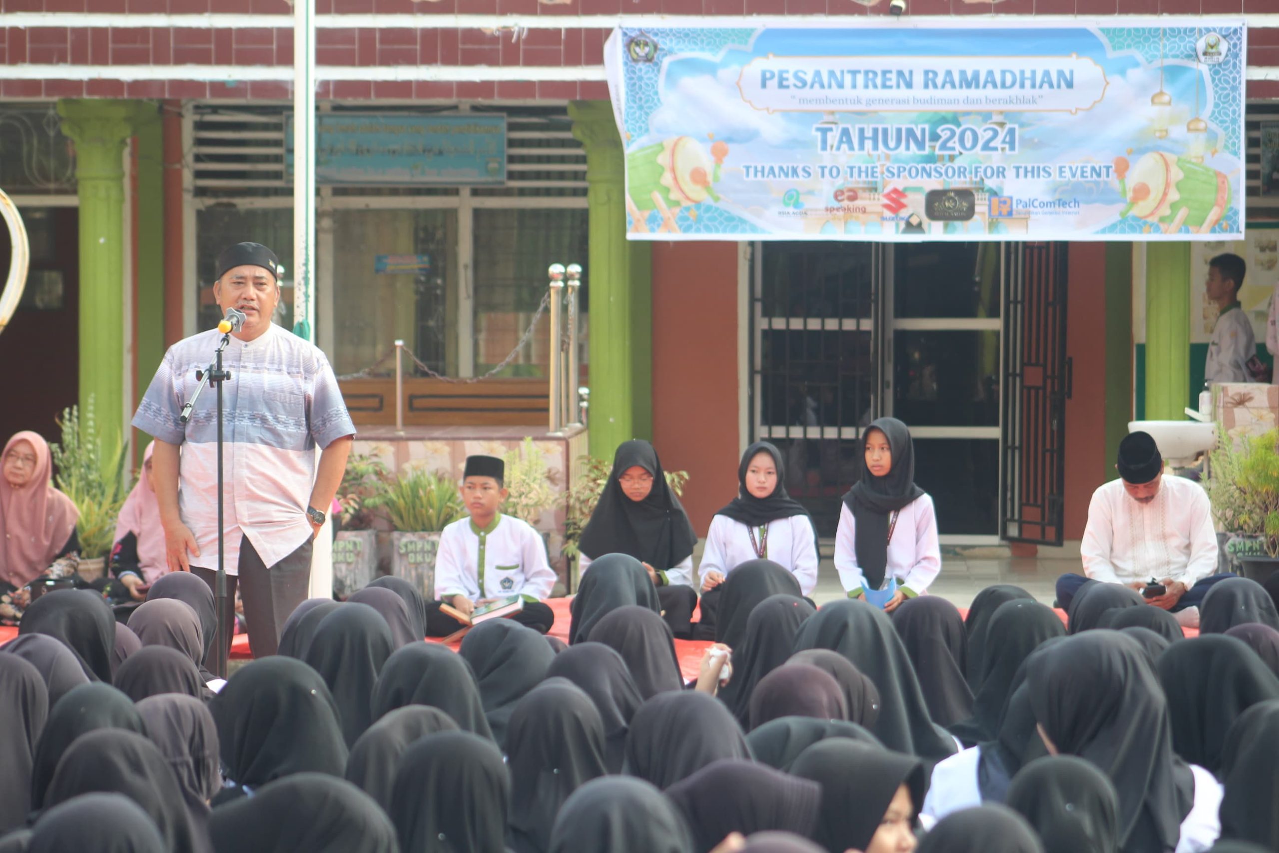 Pesantren Ramadhan di SMPN 1 OKU: Membentuk Generasi Berkarakter dan Berakhlak