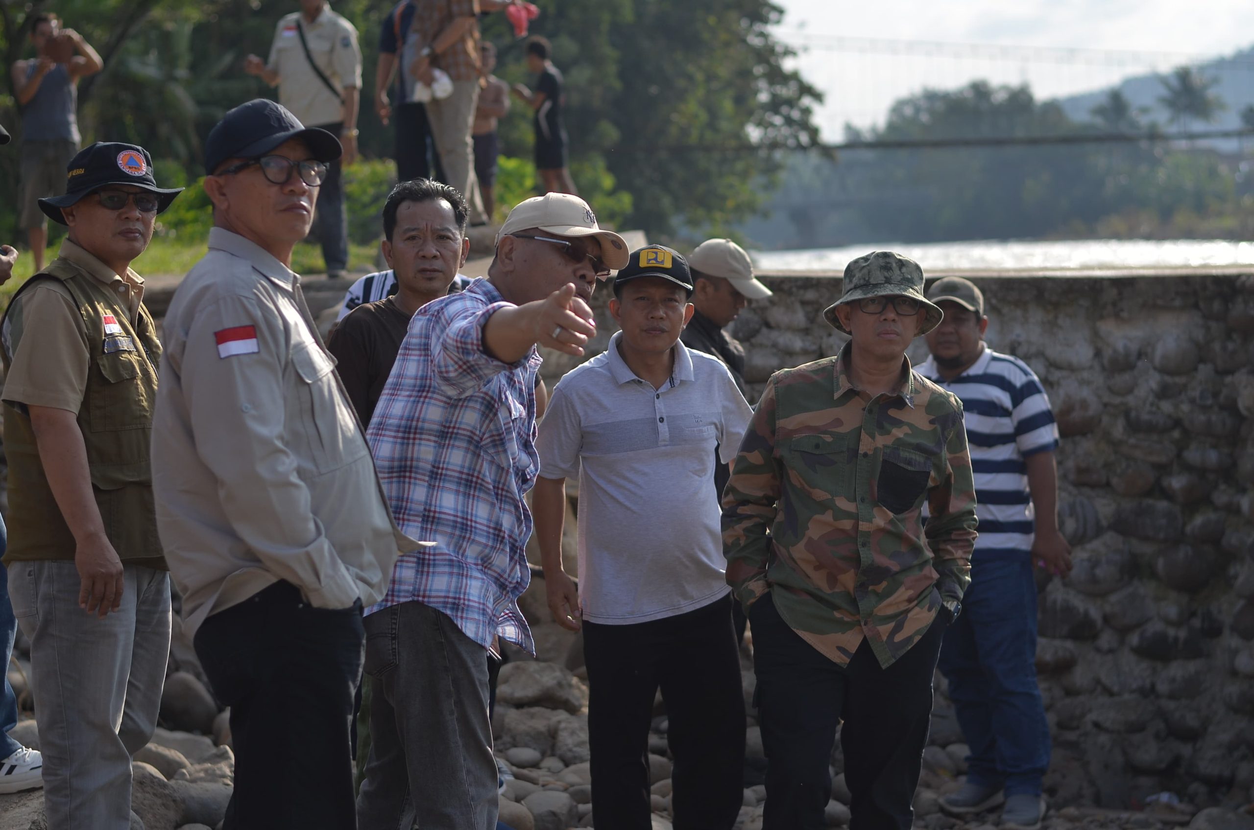 Pemkab OKU Bergerak Cepat, Perbaiki Talud Jebol Pasca Banjir di Desa Karang Lantang