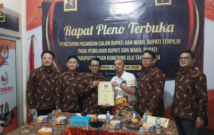 KPU OKU Tetapkan Teddy-Marjito sebagai Bupati Terpilih